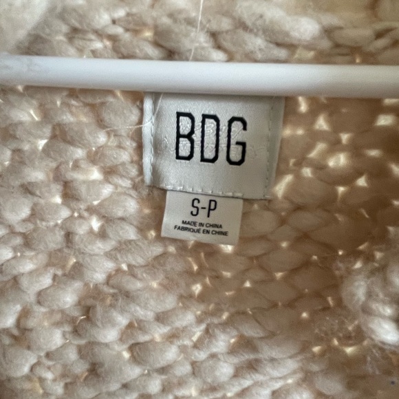 BDG kinley cardigan - Picture 3 of 4